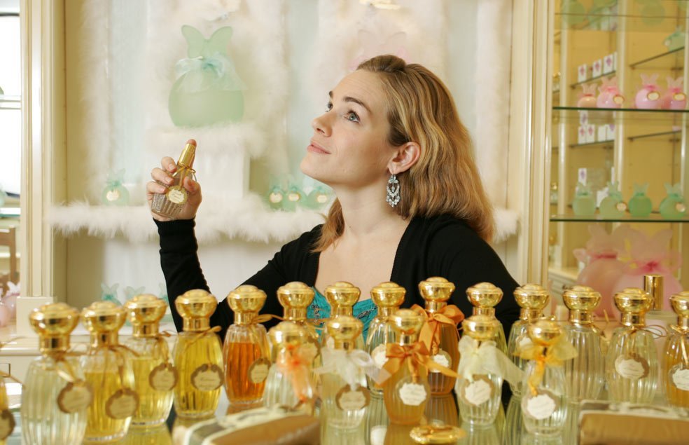 عطر وزرا